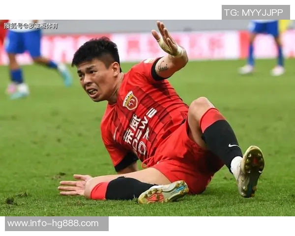 李帅致敬四星球迷：每一个冠军都是我们共同努力的结果