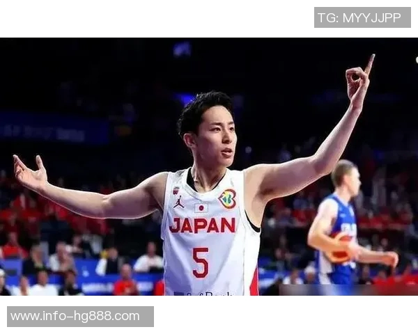 杨瀚森替补席流泪引发热议网友称其有羞耻心是球员的优良品质